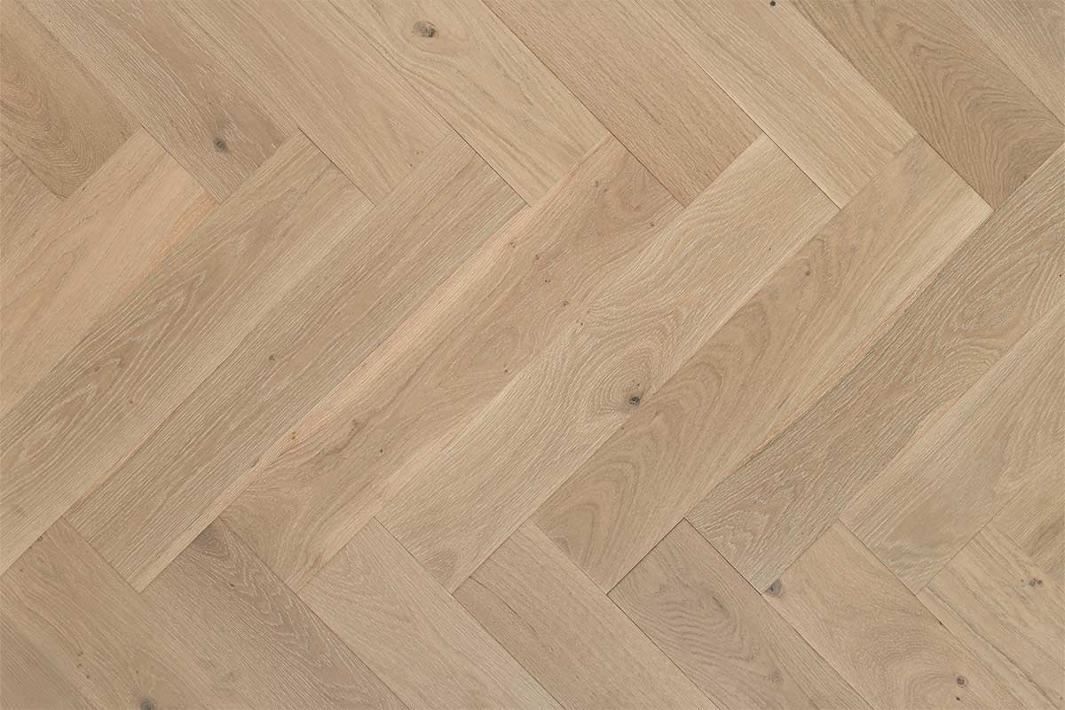 Engineered Oak – Classic Herringbone